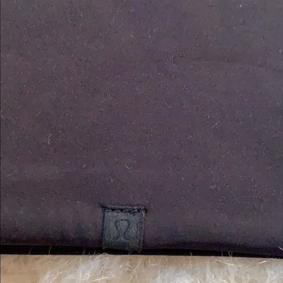Lululemon shirt - Picture 4 of 4